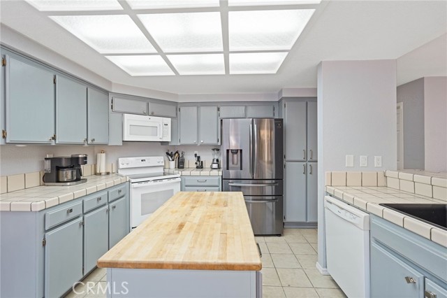 MLS #SR25238710 image #14