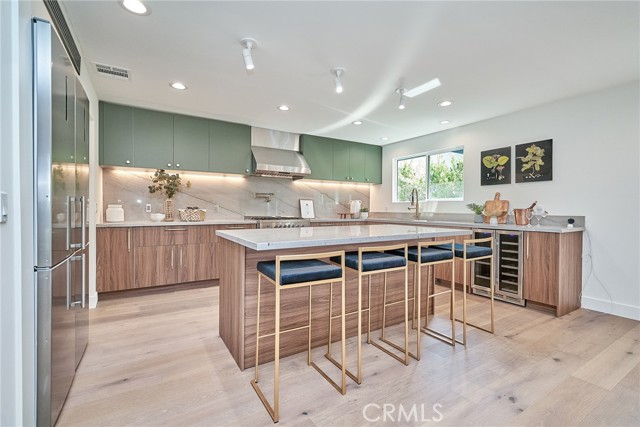 MLS #SR25238803 image #10