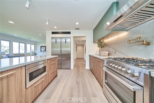 MLS #SR25238803 image #13