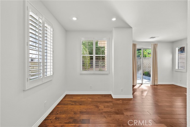 MLS #SR25239095 image #14