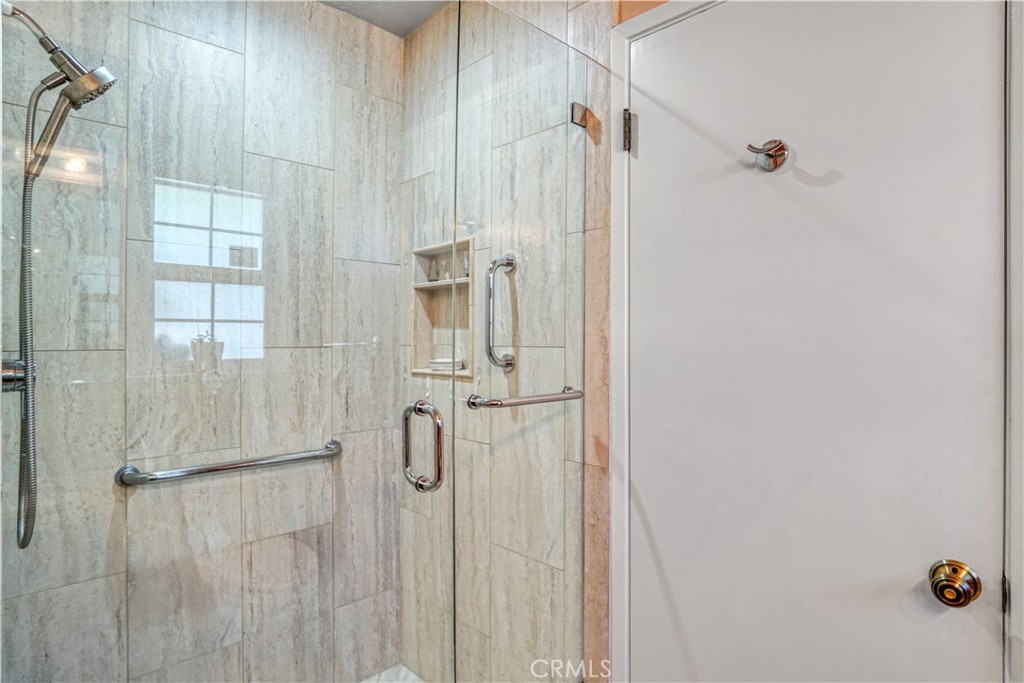 MLS #SR25239100 image #17