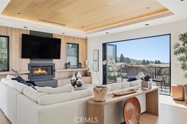 MLS #SR25239229 image #2