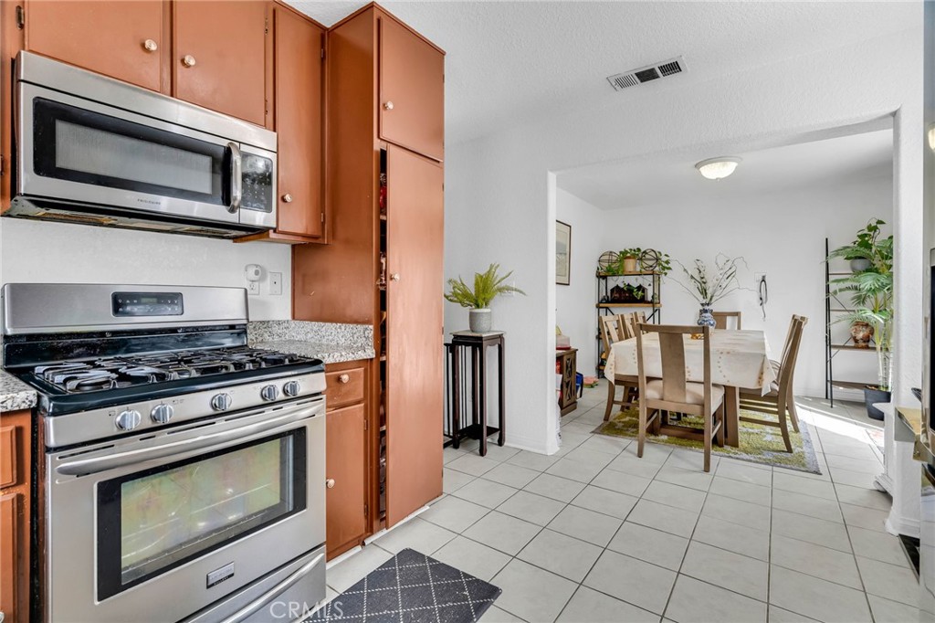 MLS #SR25239617 image #16