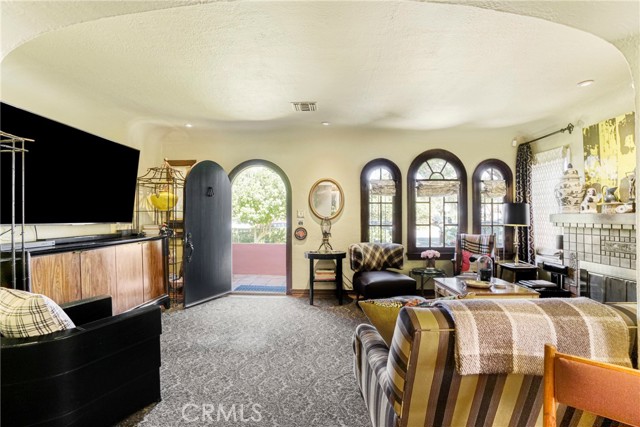 MLS #SR25239659 image #9