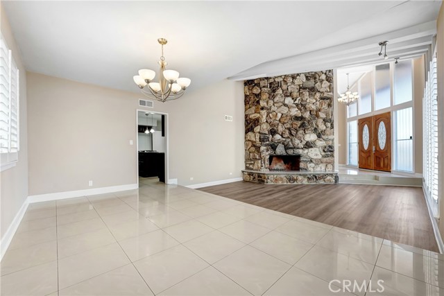 MLS #SR25239775 image #5