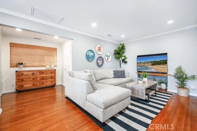 MLS #SR25240000 image #9