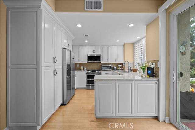 MLS #SR25240044 image #8