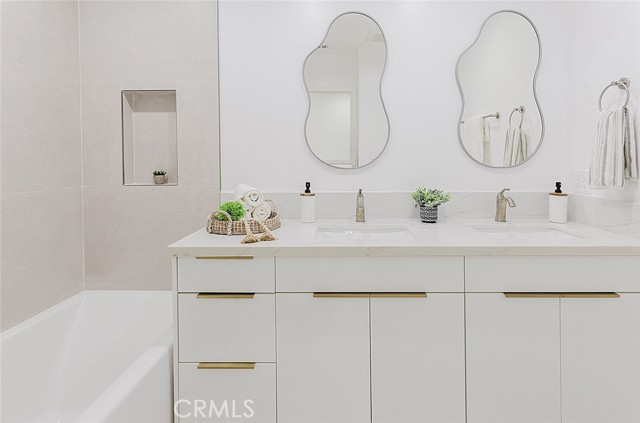 MLS #SR25240253 image #11