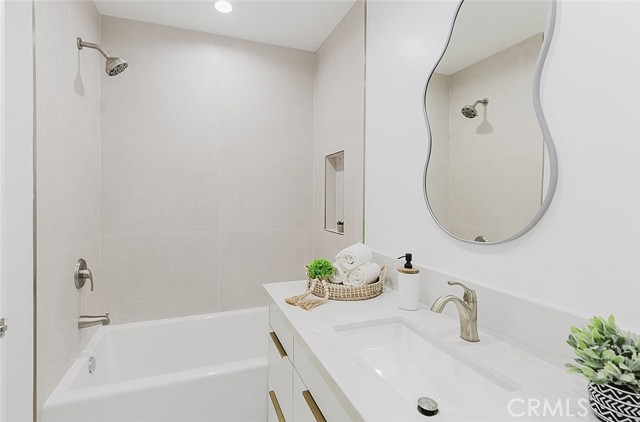 MLS #SR25240253 image #12