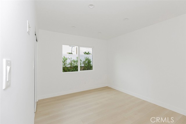 MLS #SR25240253 image #8