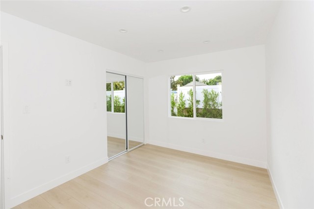 MLS #SR25240253 image #9