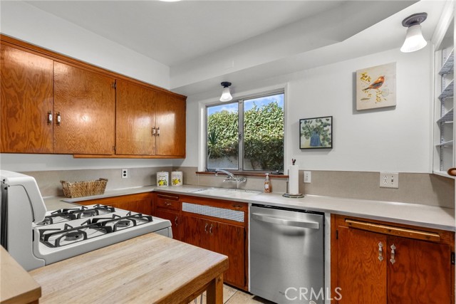 MLS #SR25240271 image #9