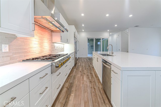 MLS #SR25240292 image #7