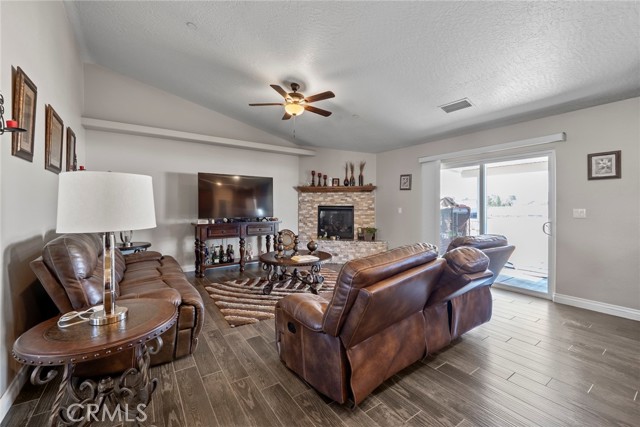 MLS #SR25240303 image #6