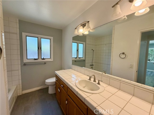 MLS #SR25240333 image #16