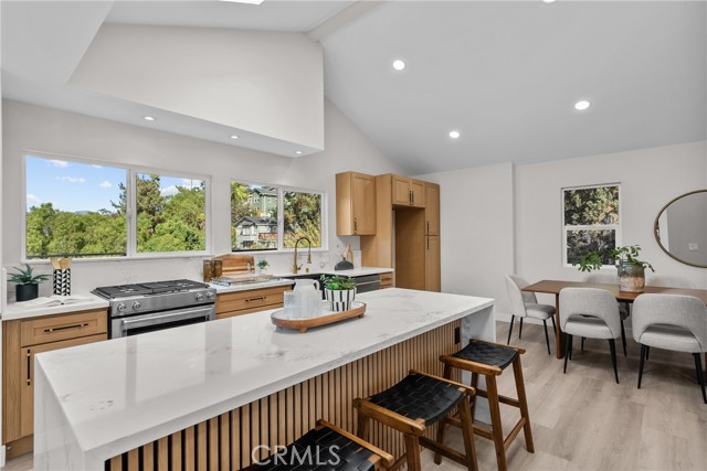 MLS #SR25240433 image #3