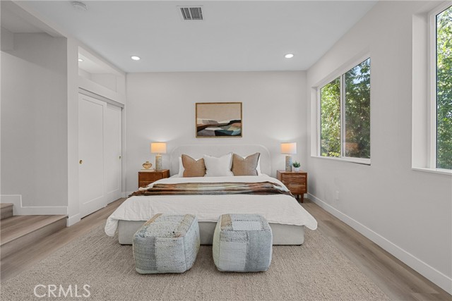 MLS #SR25240433 image #8