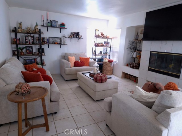 MLS #SR25240471 image #1
