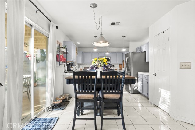 MLS #SR25240471 image #12