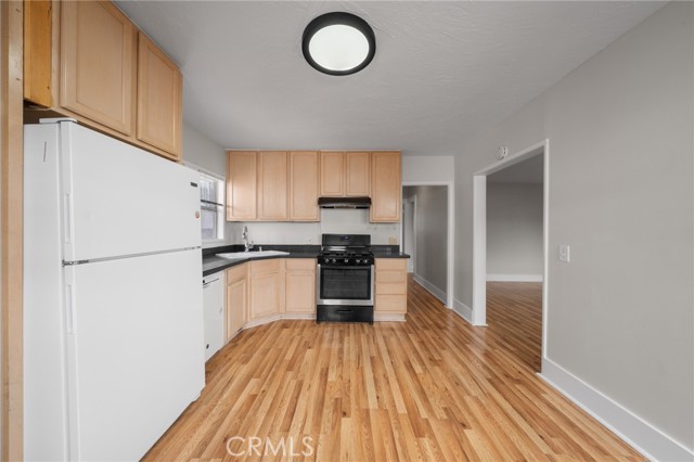 MLS #SR25240480 image #11