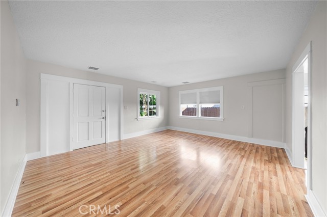 MLS #SR25240480 image #4