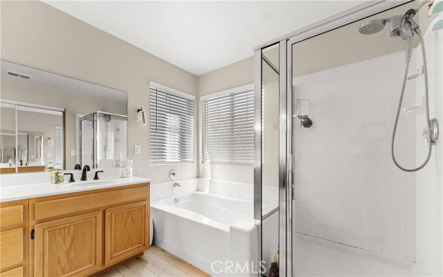 MLS #SR25240495 image #8