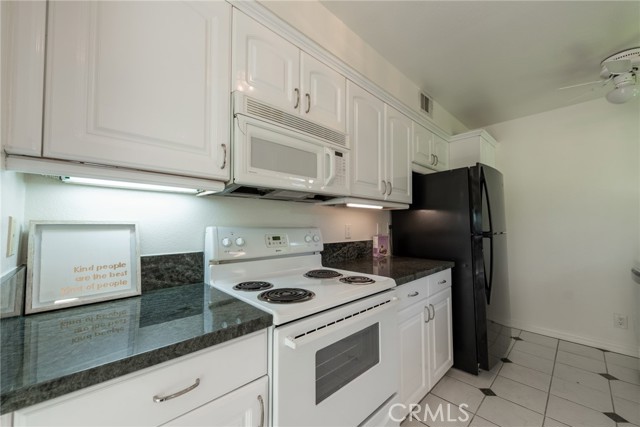 MLS #SR25240595 image #11