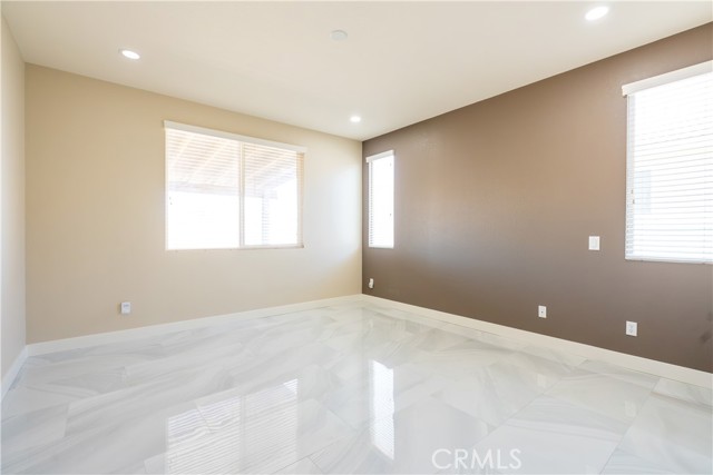 MLS #SR25240618 image #9