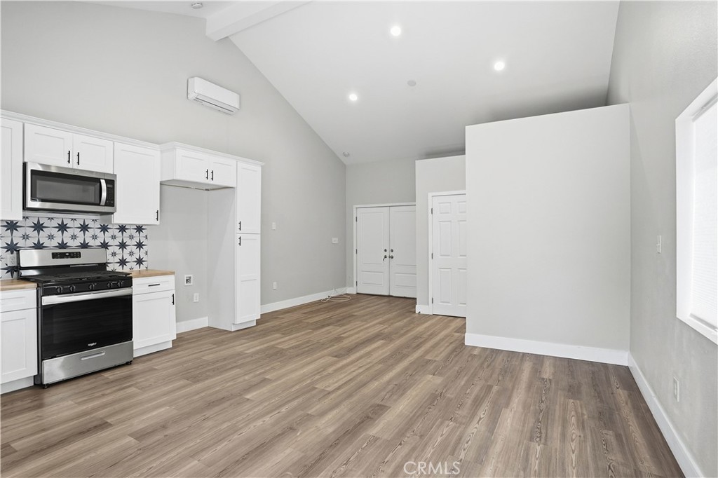 MLS #SR25240647 image #13