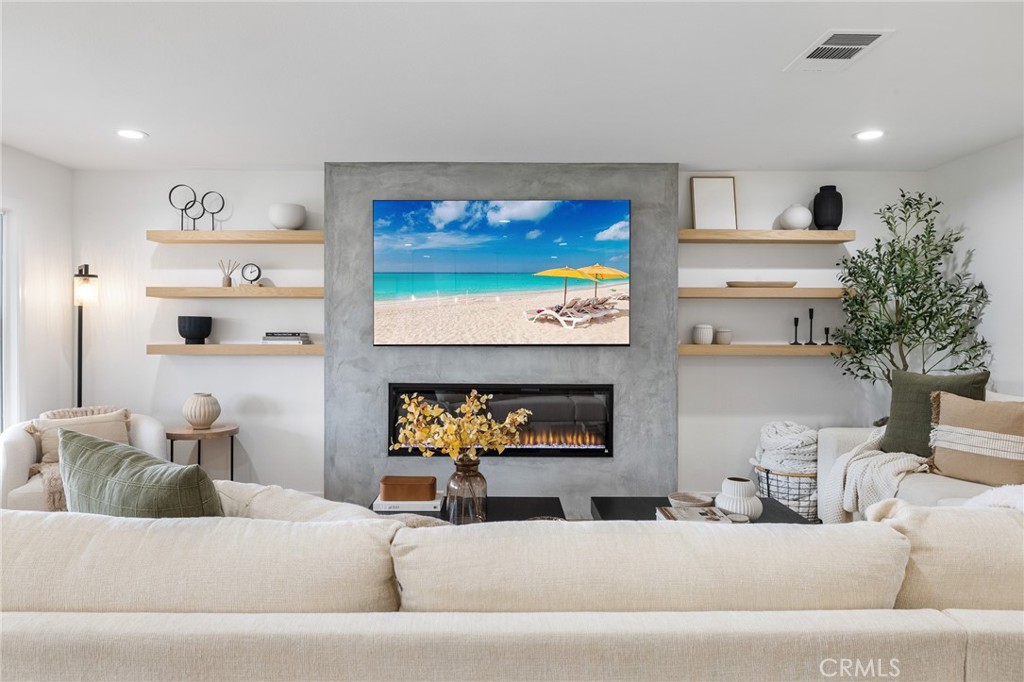 MLS #SR25240684 image #18