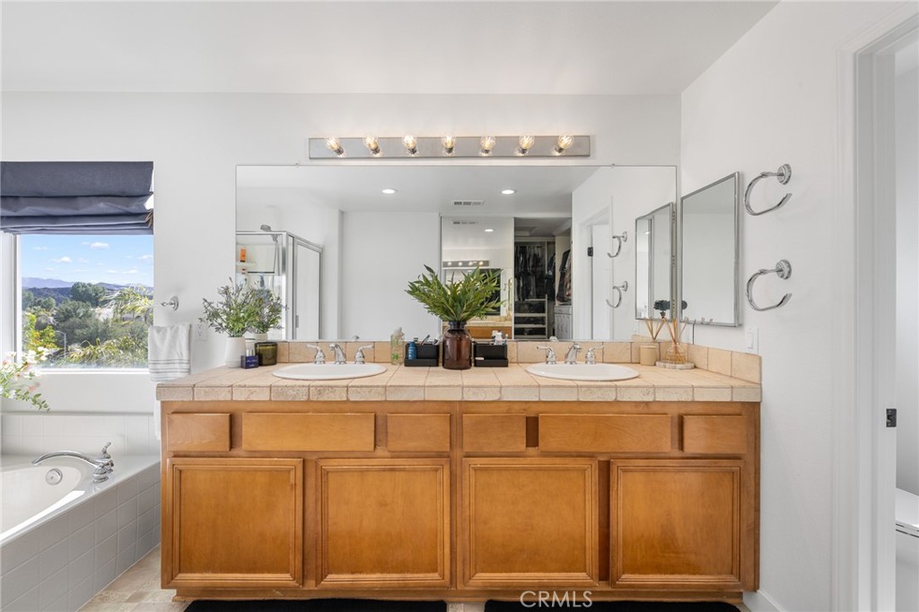 MLS #SR25240684 image #33