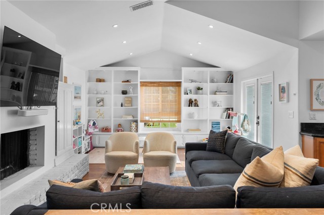 MLS #SR25240733 img 6