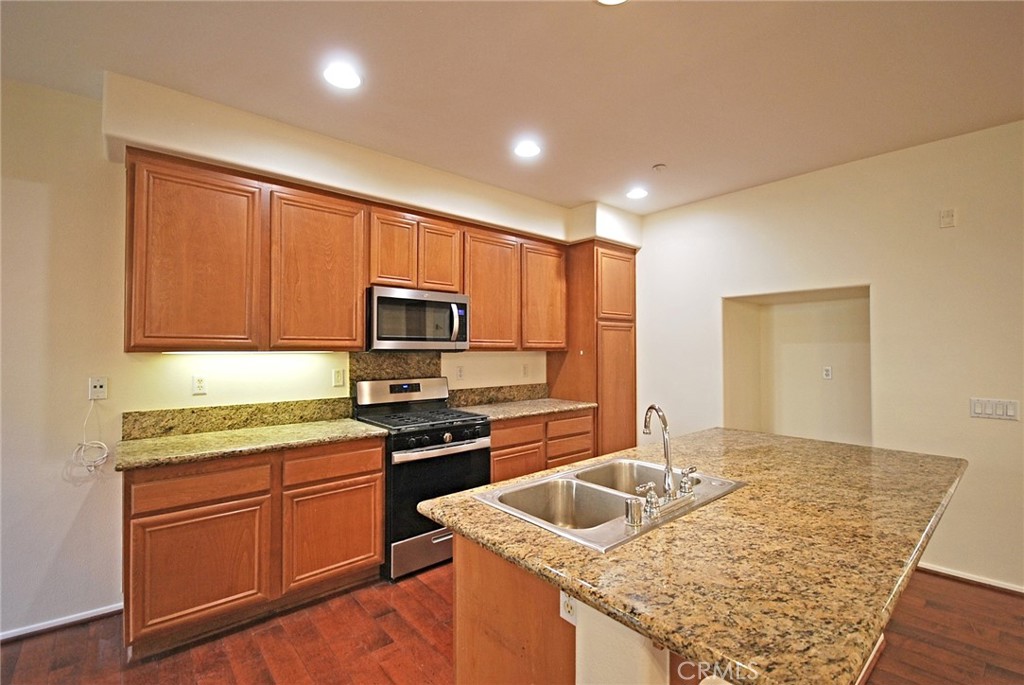 MLS #SR25240766 image #4