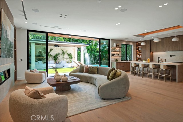 MLS #SR25240958 image #10