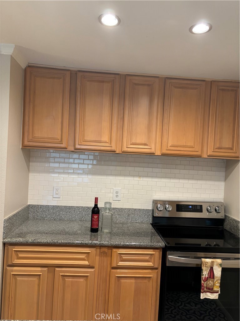 MLS #SR25240992 image #7