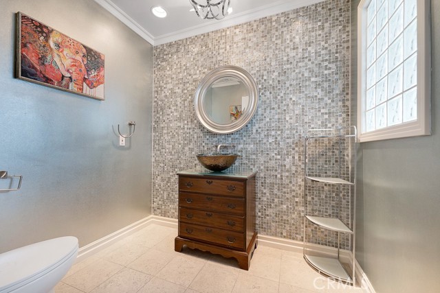 MLS #SR25241096 image #13