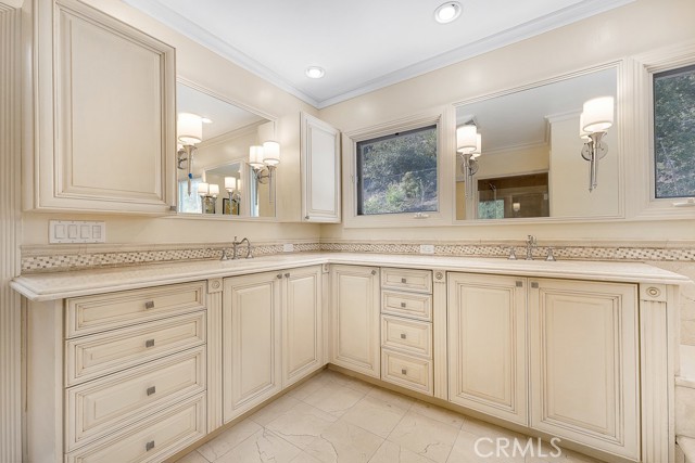 MLS #SR25241096 image #24