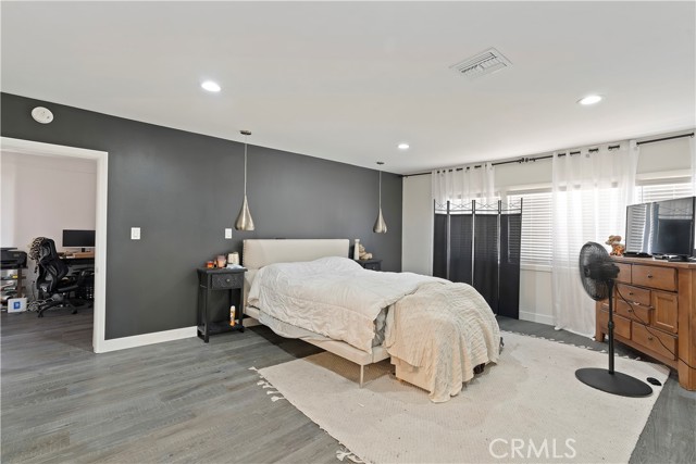 MLS #SR25241165 image #21