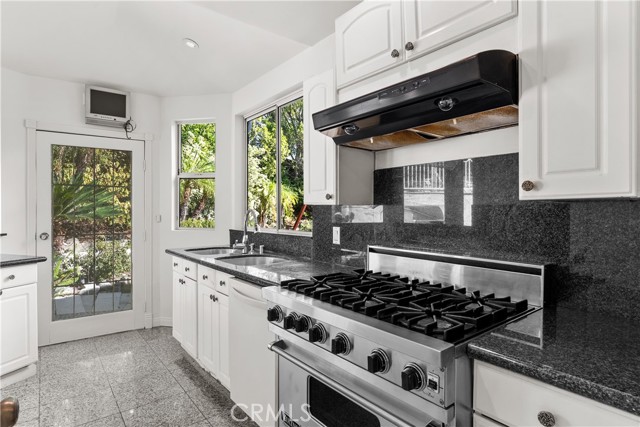 MLS #SR25241192 image #13