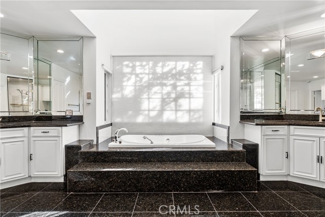 MLS #SR25241192 image #16