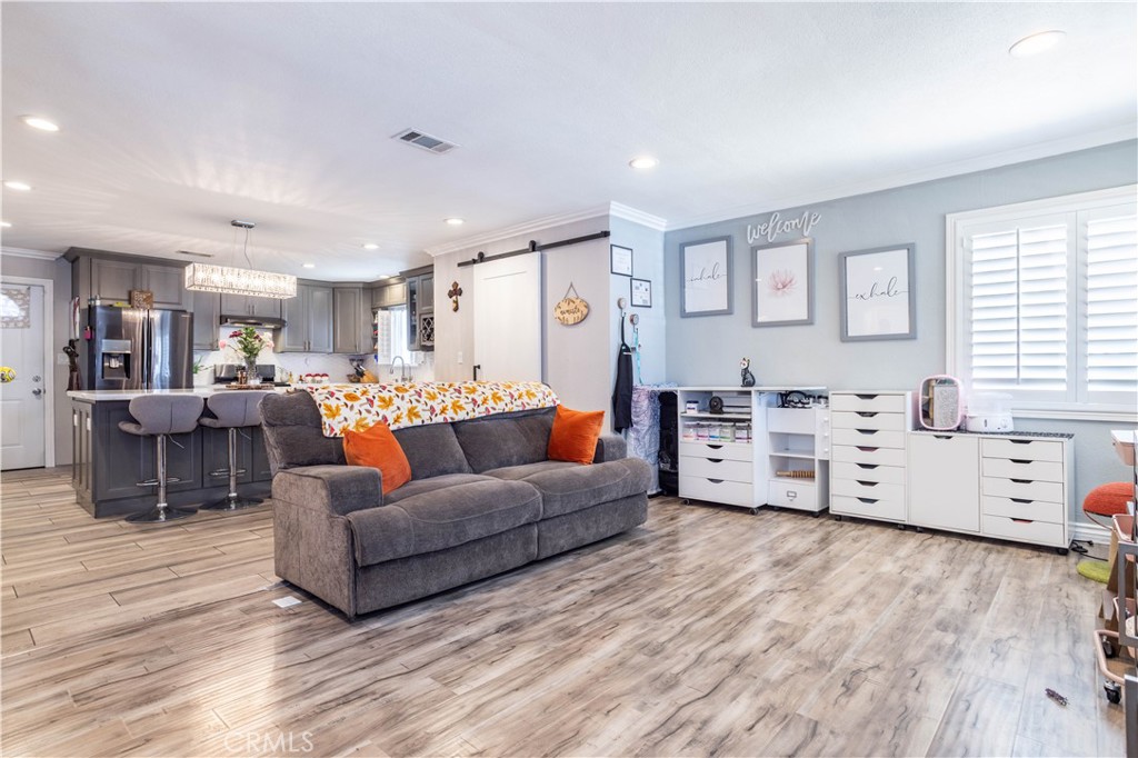 MLS #SR25241256 image #16