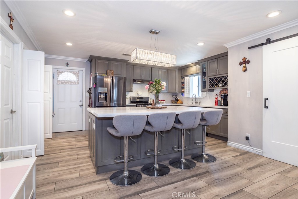 MLS #SR25241256 image #17