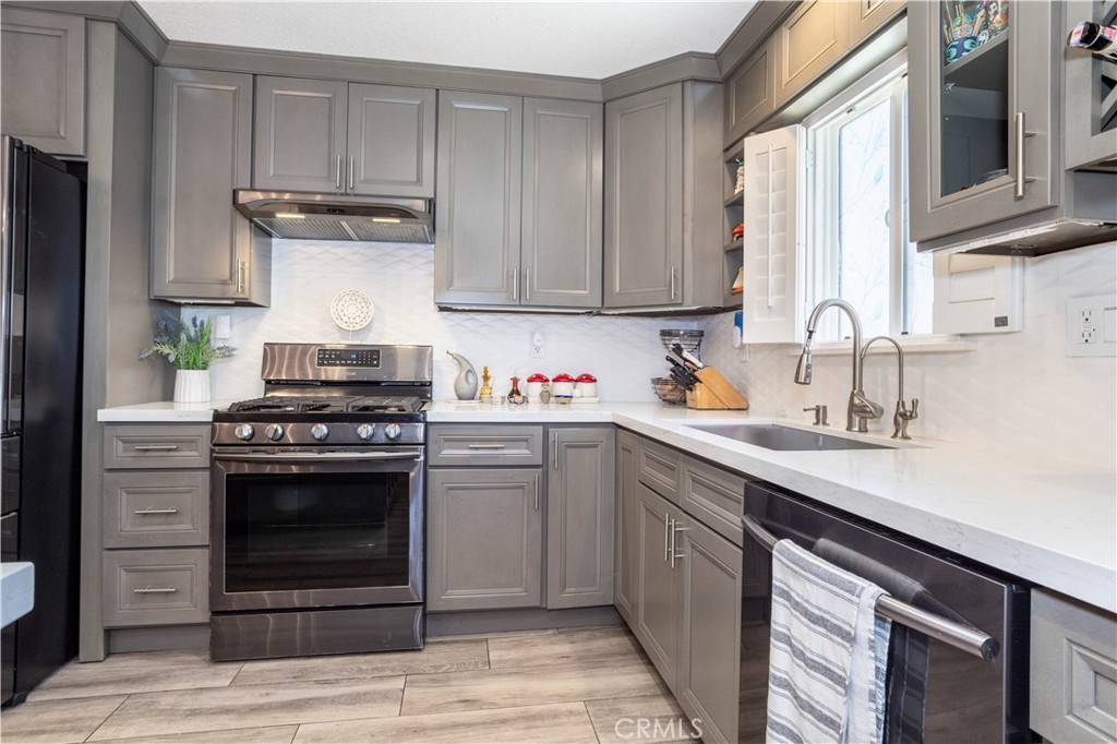 MLS #SR25241256 image #19