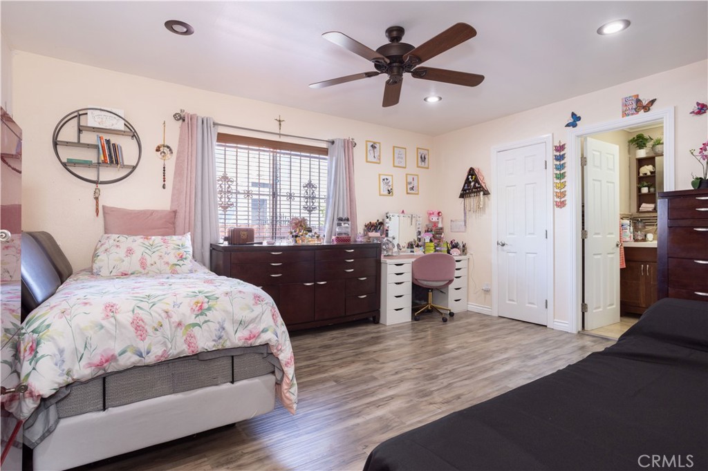 MLS #SR25241256 image #26