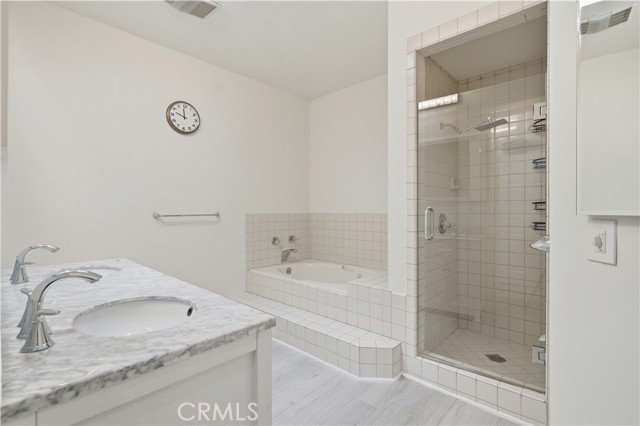 MLS #SR25241276 image #10