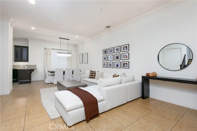 MLS #SR25241294 image #4