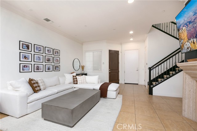 MLS #SR25241294 image #5