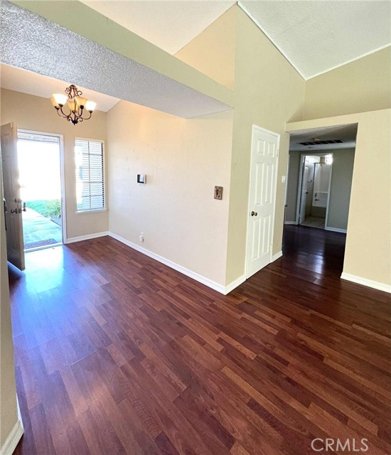 MLS #SR25241356 image #3