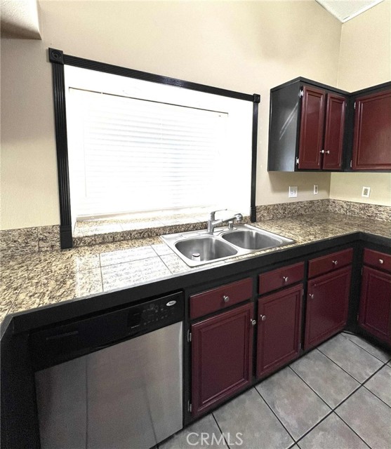 MLS #SR25241356 image #5