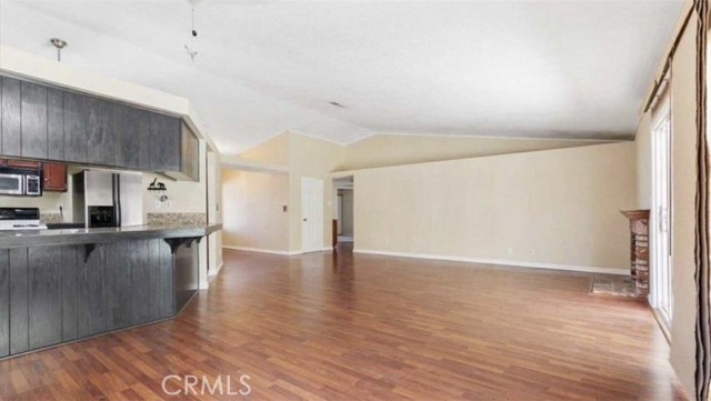 MLS #SR25241356 image #8